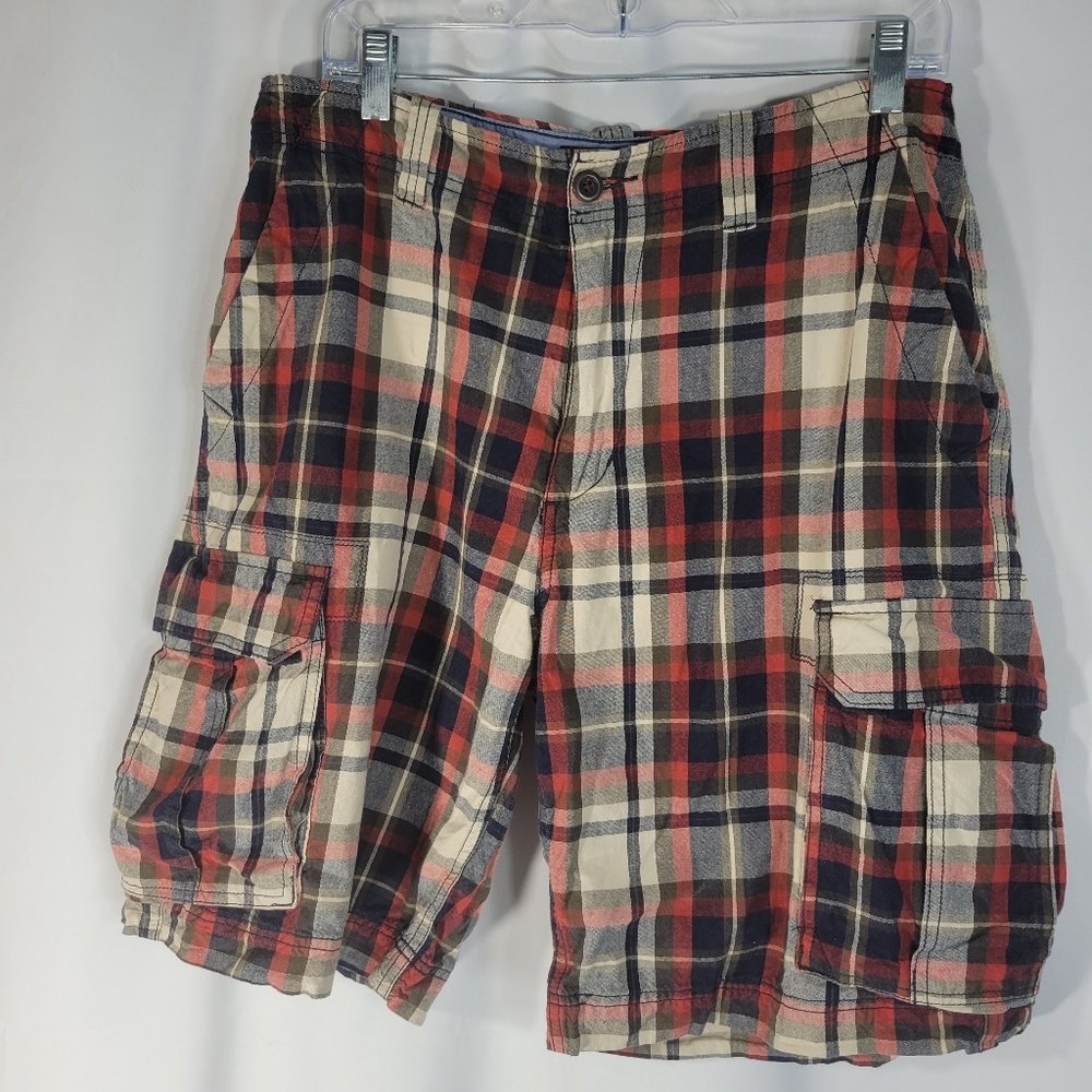 St. John's Bay Plaid Cotton Cargo Shorts with Pockets Size 34